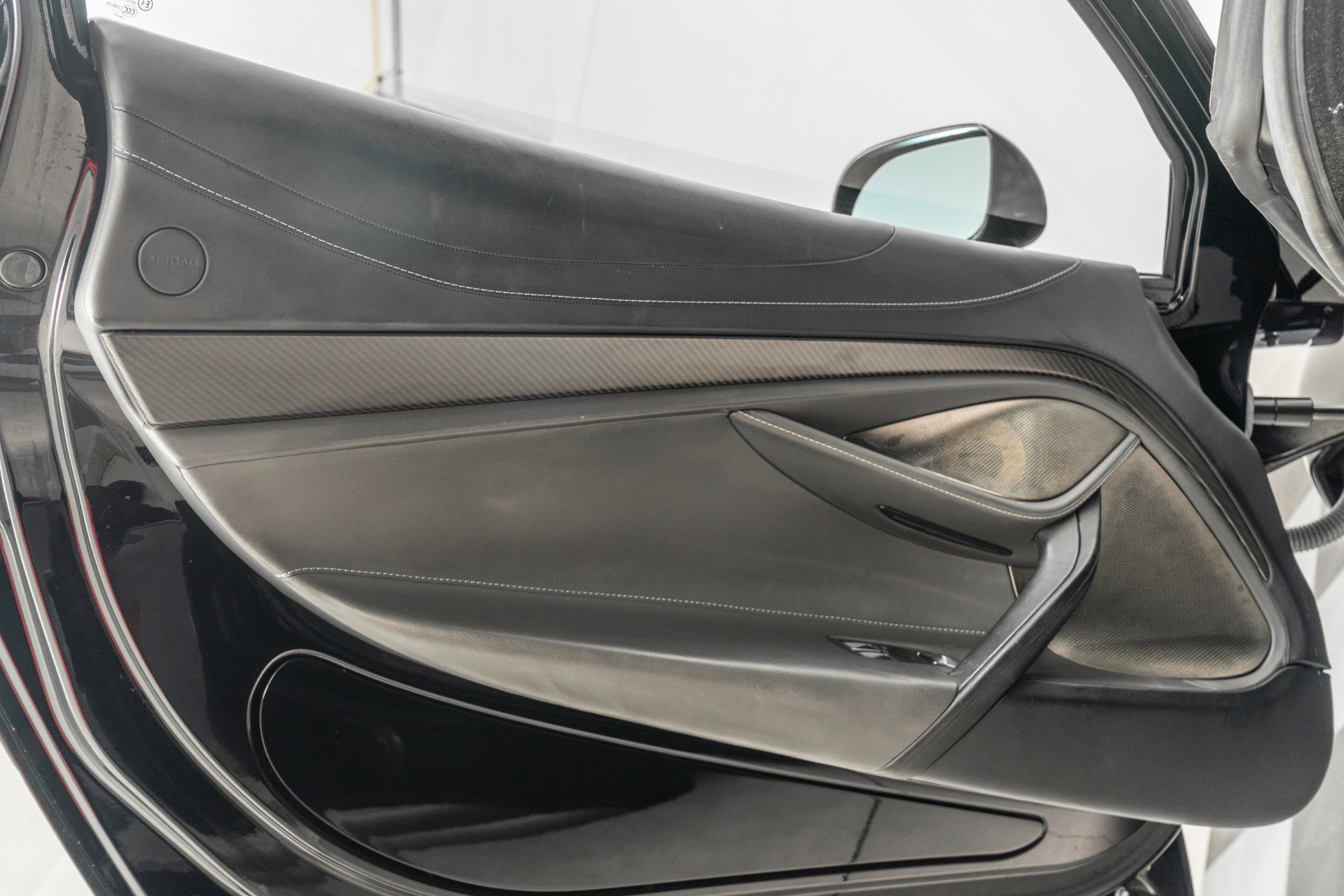 Used 2019 McLaren 720S Luxury image 43