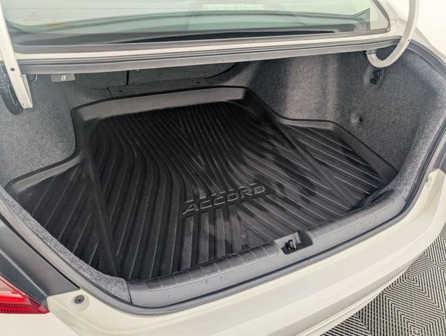 Used 2019 Honda Accord EX image 28