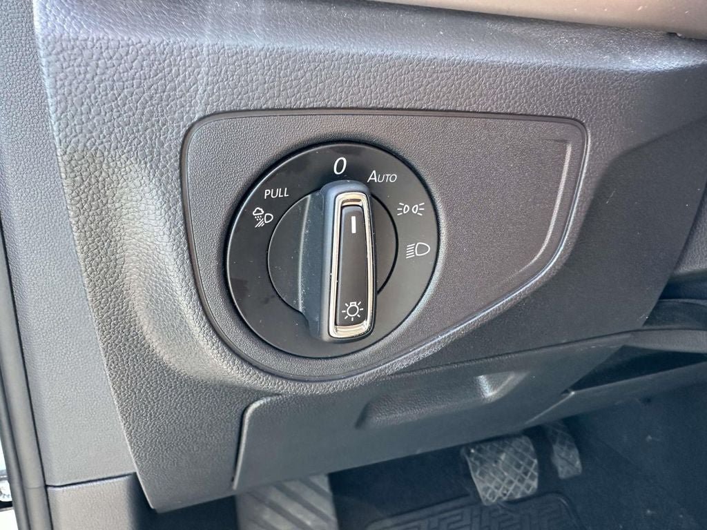 Used 2022 Volkswagen Atlas SEL AWD/4WD image 24