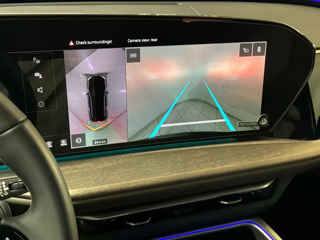 Certified 2025 Audi Q5 Premium w/ Convenience Package image 5