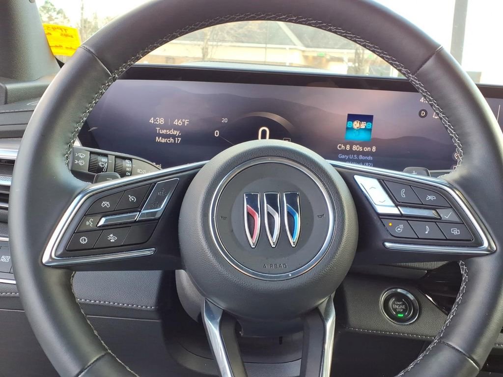 Used 2025 Buick Enclave Preferred image 23