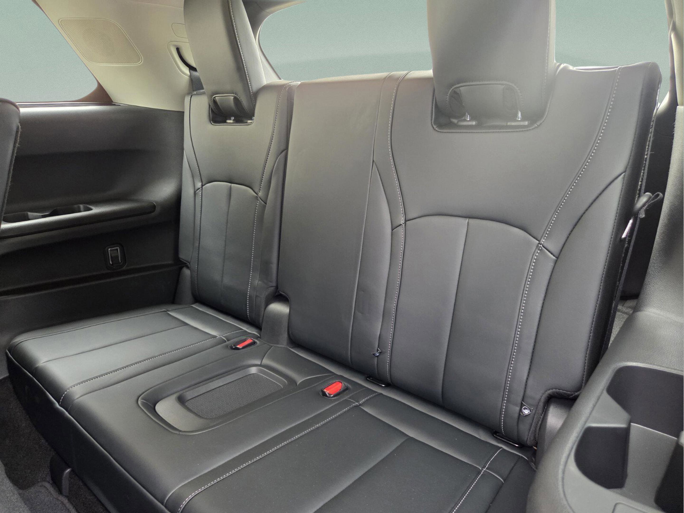 Used 2023 INFINITI QX60 Luxe w/ Cargo Package AWD/4WD image 21