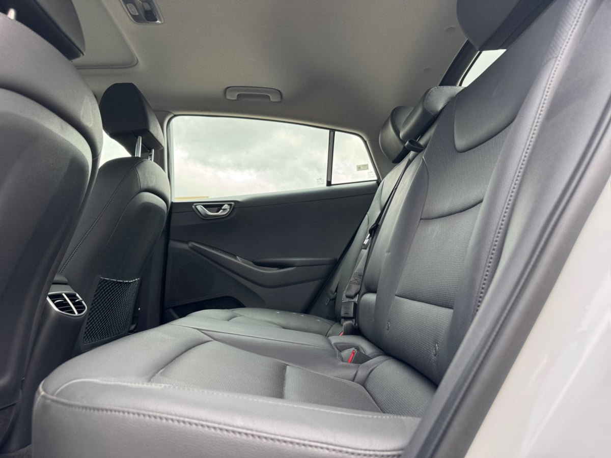 Used 2020 Hyundai Ioniq Limited FWD image 18