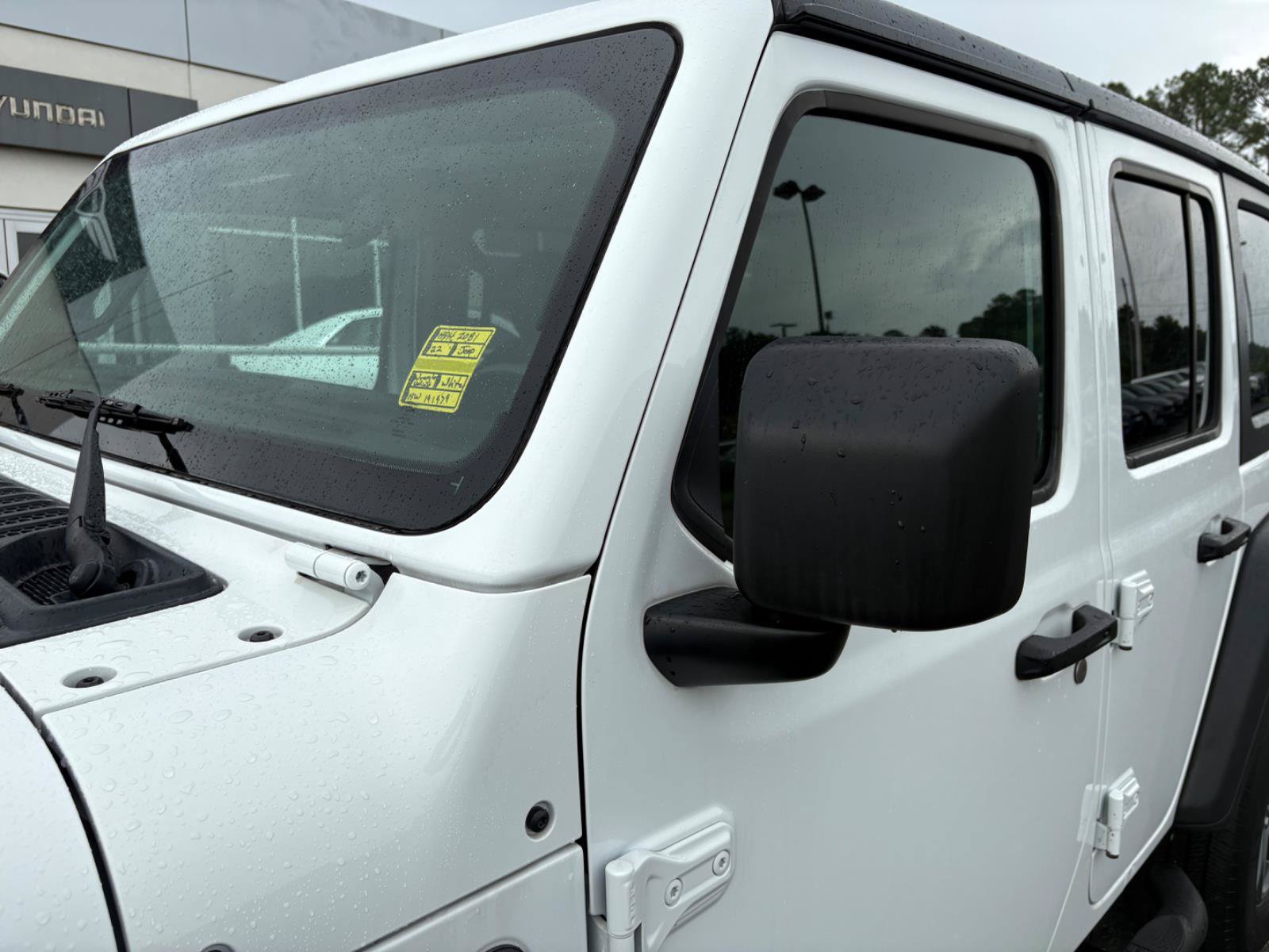 Used 2022 Jeep Wrangler Unlimited Sport AWD/4WD image 15