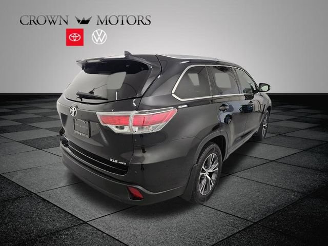 Used 2016 Toyota Highlander XLE AWD/4WD image 6