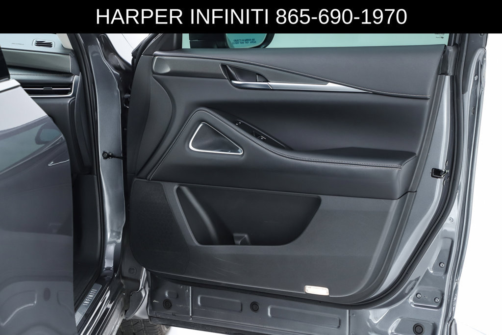 Used 2023 INFINITI QX60 Luxe w/ Performance Audio Package FWD image 71