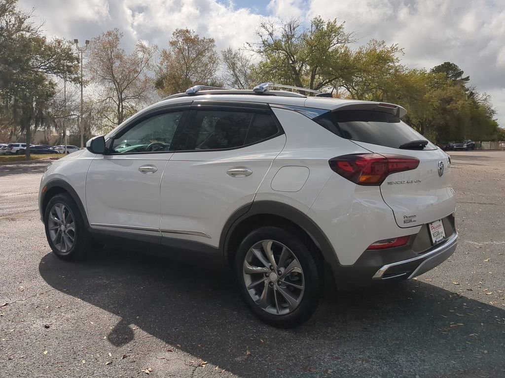 Used 2023 Buick Encore GX Essence w/ Experience Buick Package image 6