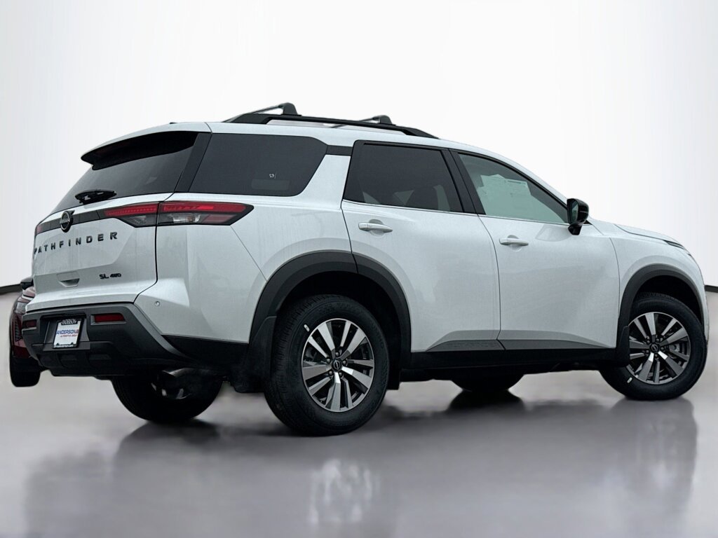 New 2026 Nissan Pathfinder SL AWD/4WD image 2