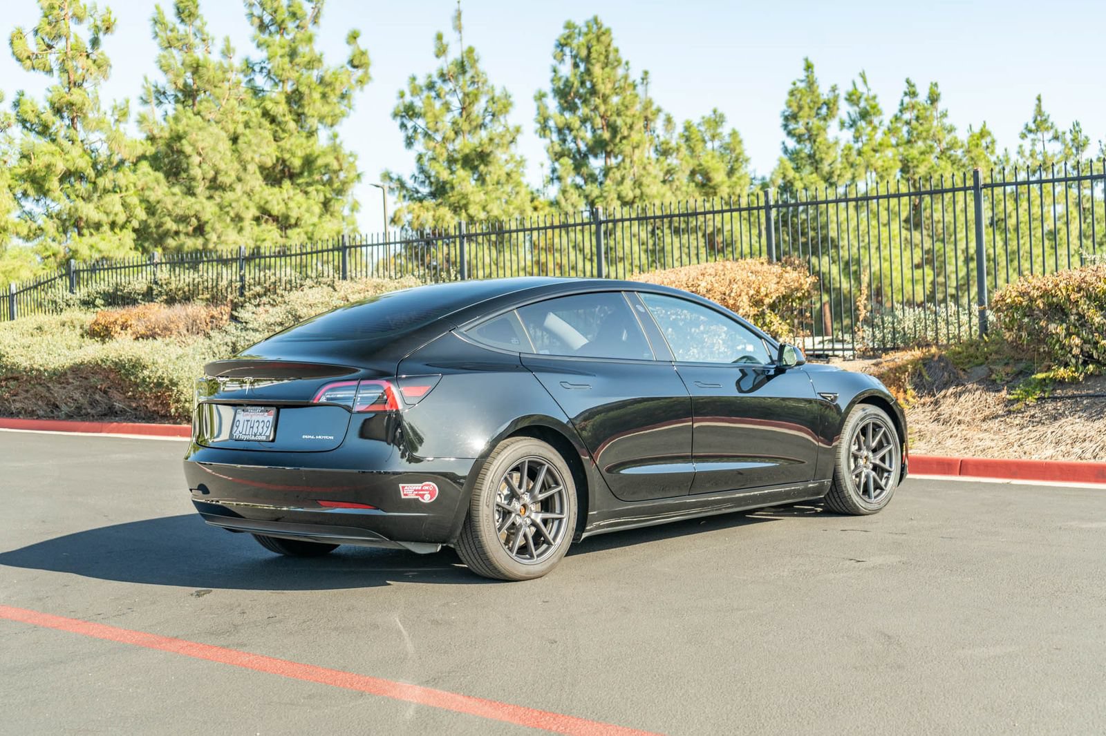 Used 2023 Tesla Model 3 Long Range AWD/4WD image 9