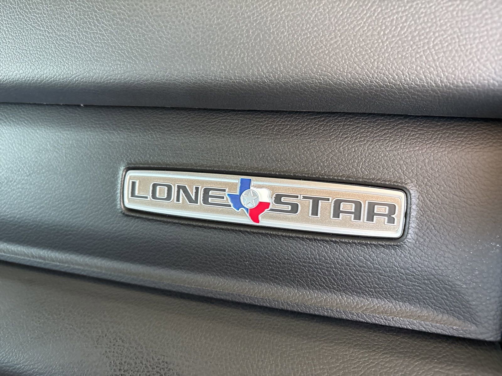 New 2026 RAM 2500 Lone Star image 16