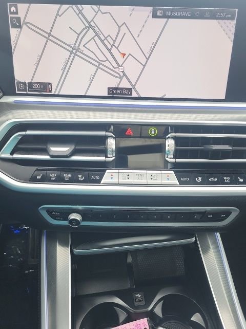 Used 2022 BMW X5 xDrive40i w/ M Sport Package image 7