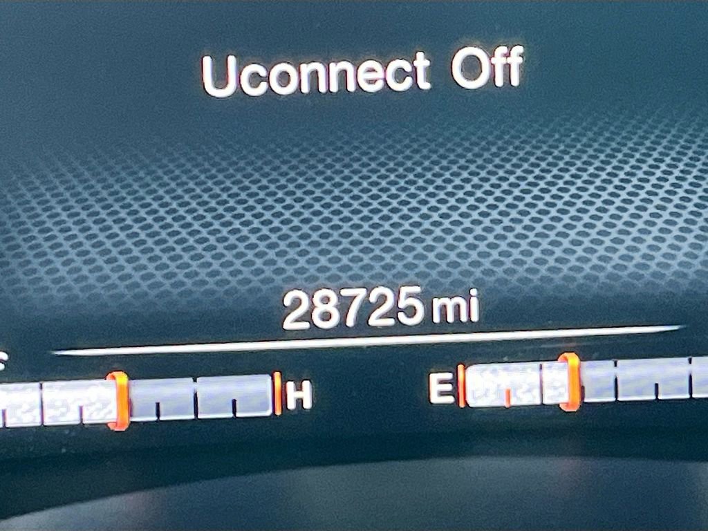 Used 2023 Jeep Renegade Trailhawk AWD/4WD image 12