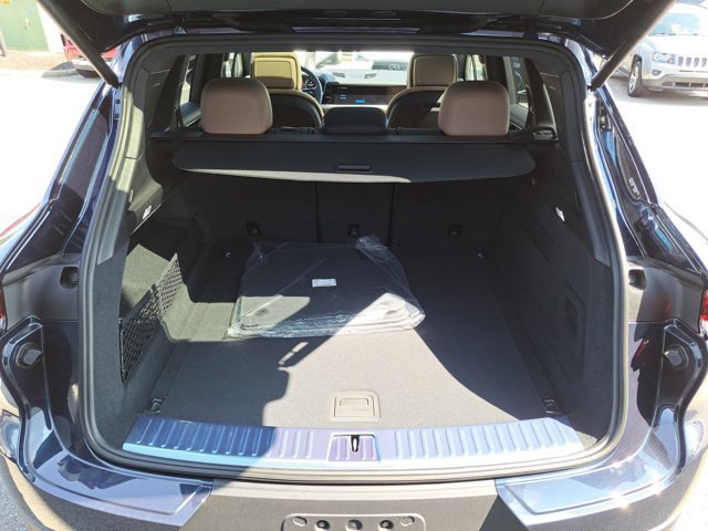 Used 2025 Porsche Cayenne image 15