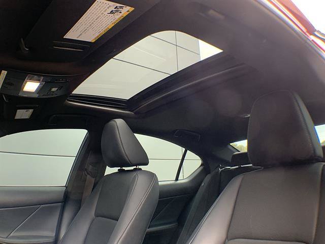 Certified 2025 Lexus IS 300 w/ Premium Package RWD image 21