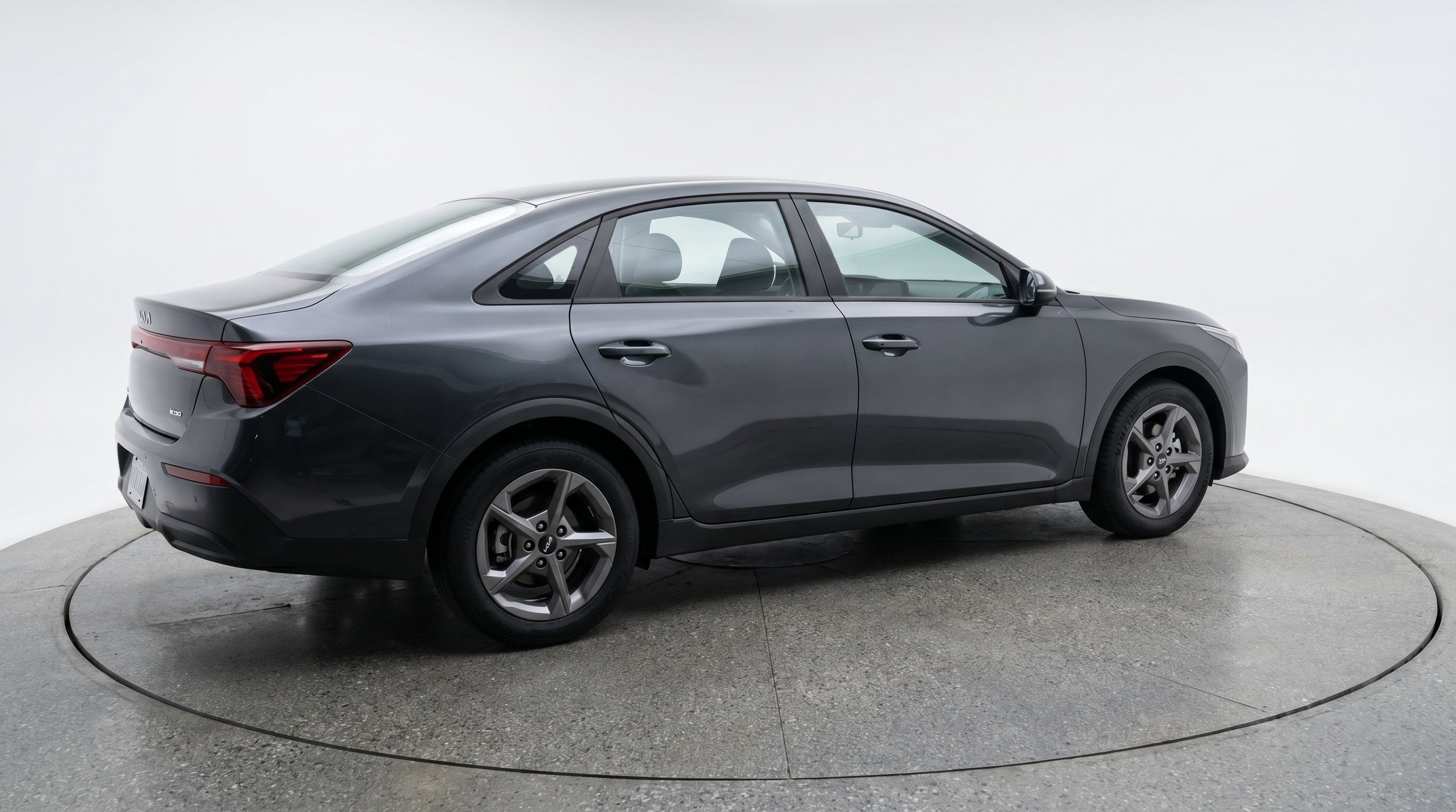 Used 2025 Kia K4 FWD image 9