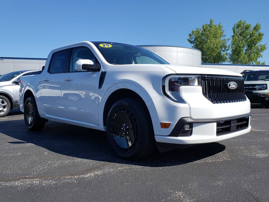 Used 2025 Ford Maverick Lobo