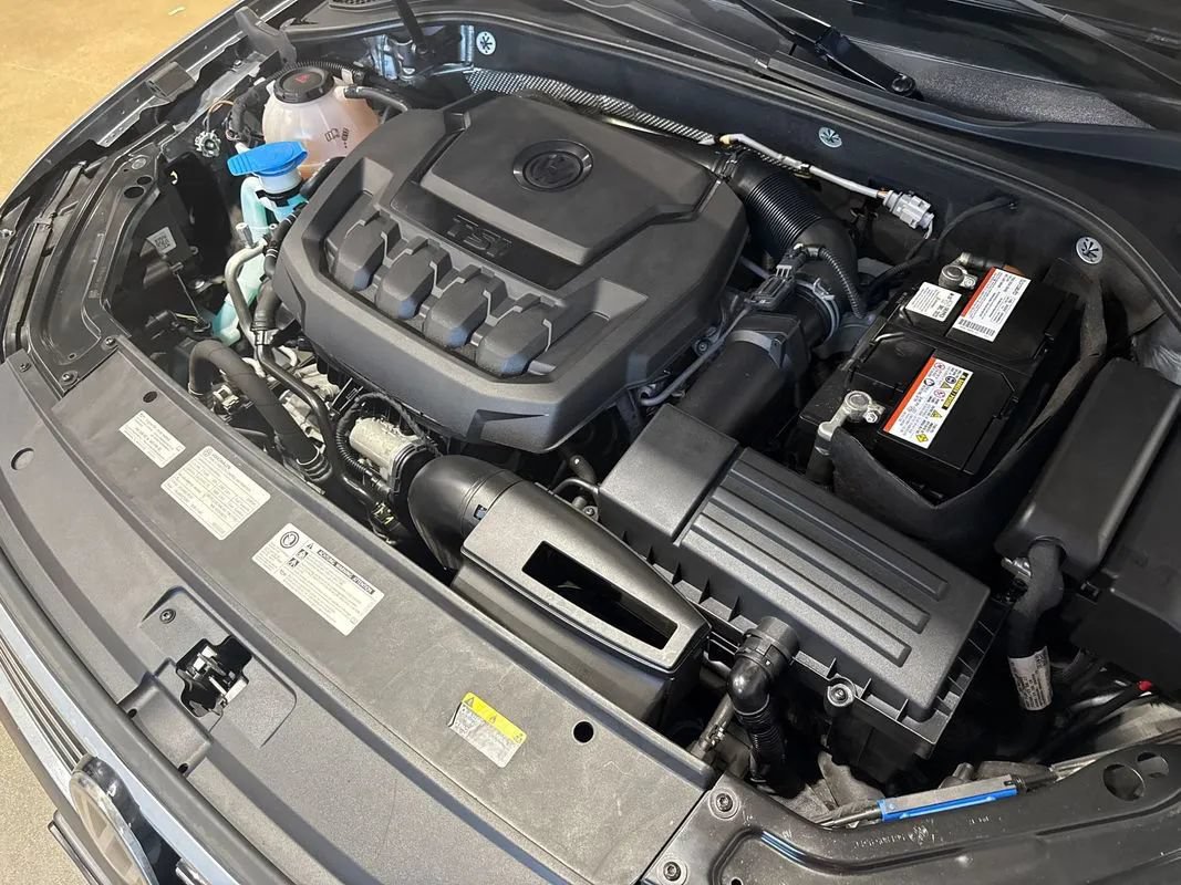 Used 2018 Volkswagen Passat 2.0T SE FWD image 70
