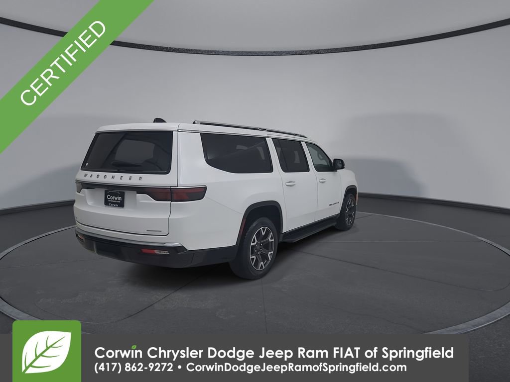 Certified 2024 Jeep Wagoneer L Series III w/ Flexible Seating Group image 14