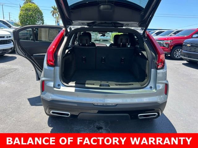 Used 2025 Cadillac XT4 Premium Luxury FWD image 16
