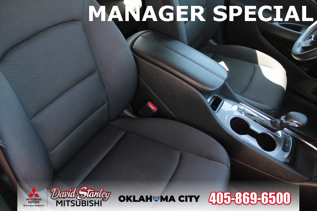 Used 2023 Chevrolet Malibu LT image 7