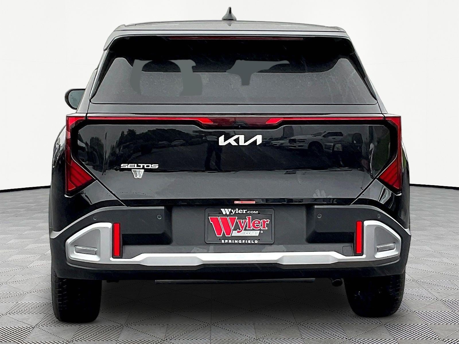 New 2027 Kia Seltos S FWD image 5