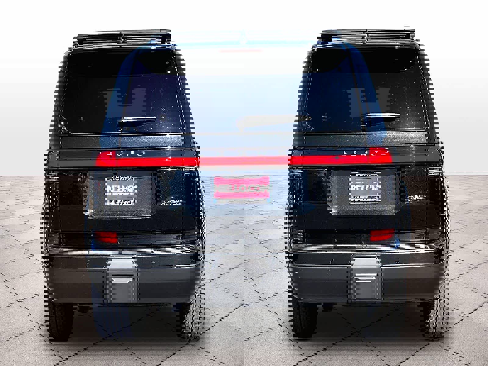 Used 2024 Lexus GX 550 Luxury w/ Accessory Package (2T) image 5