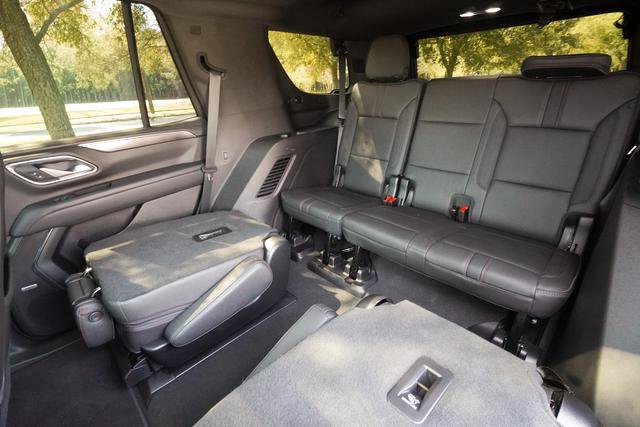 Used 2022 Chevrolet Tahoe RST w/ Sport Performance Package image 26