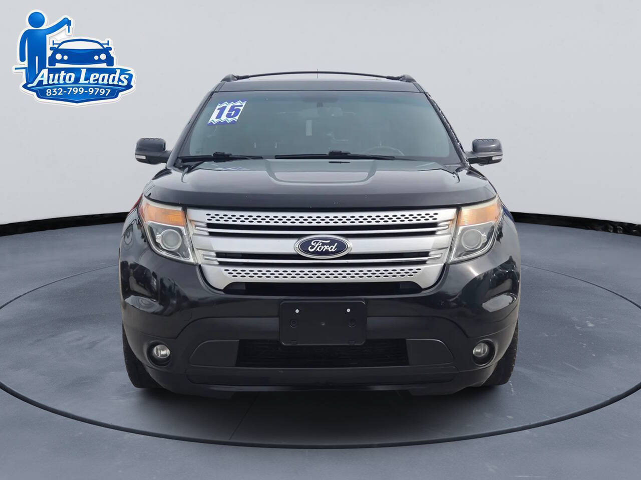 Used 2015 Ford Explorer XLT w/ Equipment Group 202B AWD/4WD image 4