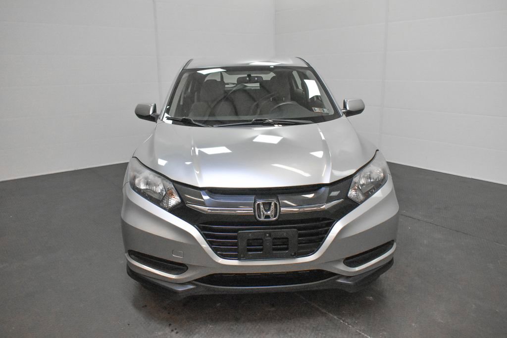 Used 2016 Honda HR-V LX image 2