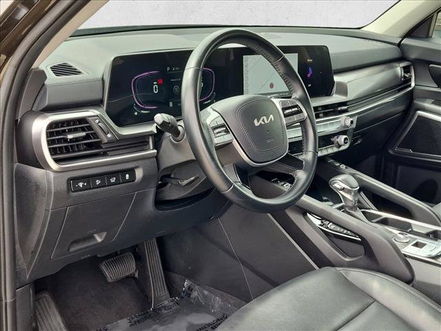 Used 2025 Kia Telluride S AWD/4WD image 10