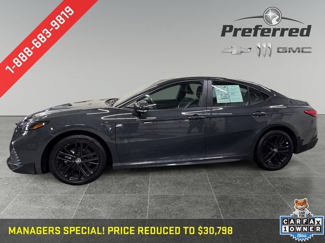 Used 2025 Toyota Camry SE AWD/4WD image 10