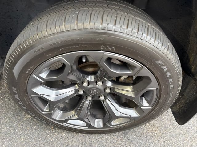 Used 2023 RAM 1500 Limited AWD/4WD image 10