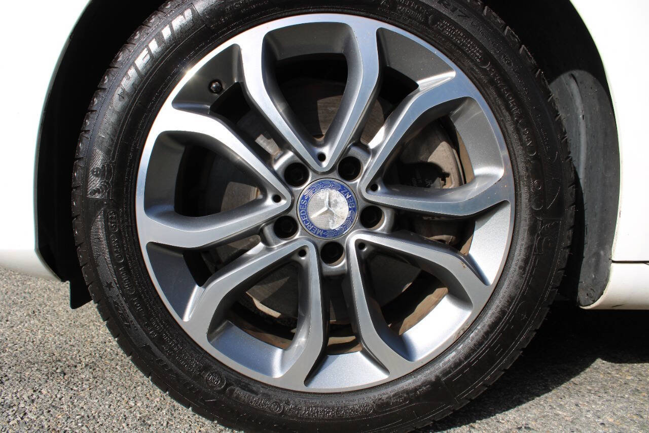 Used 2016 Mercedes-Benz C 300 4MATIC Sedan image 19