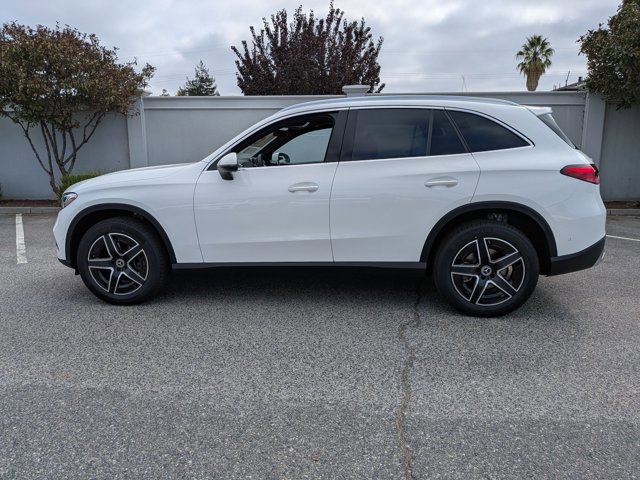 Used 2026 Mercedes-Benz GLC 300 image 5
