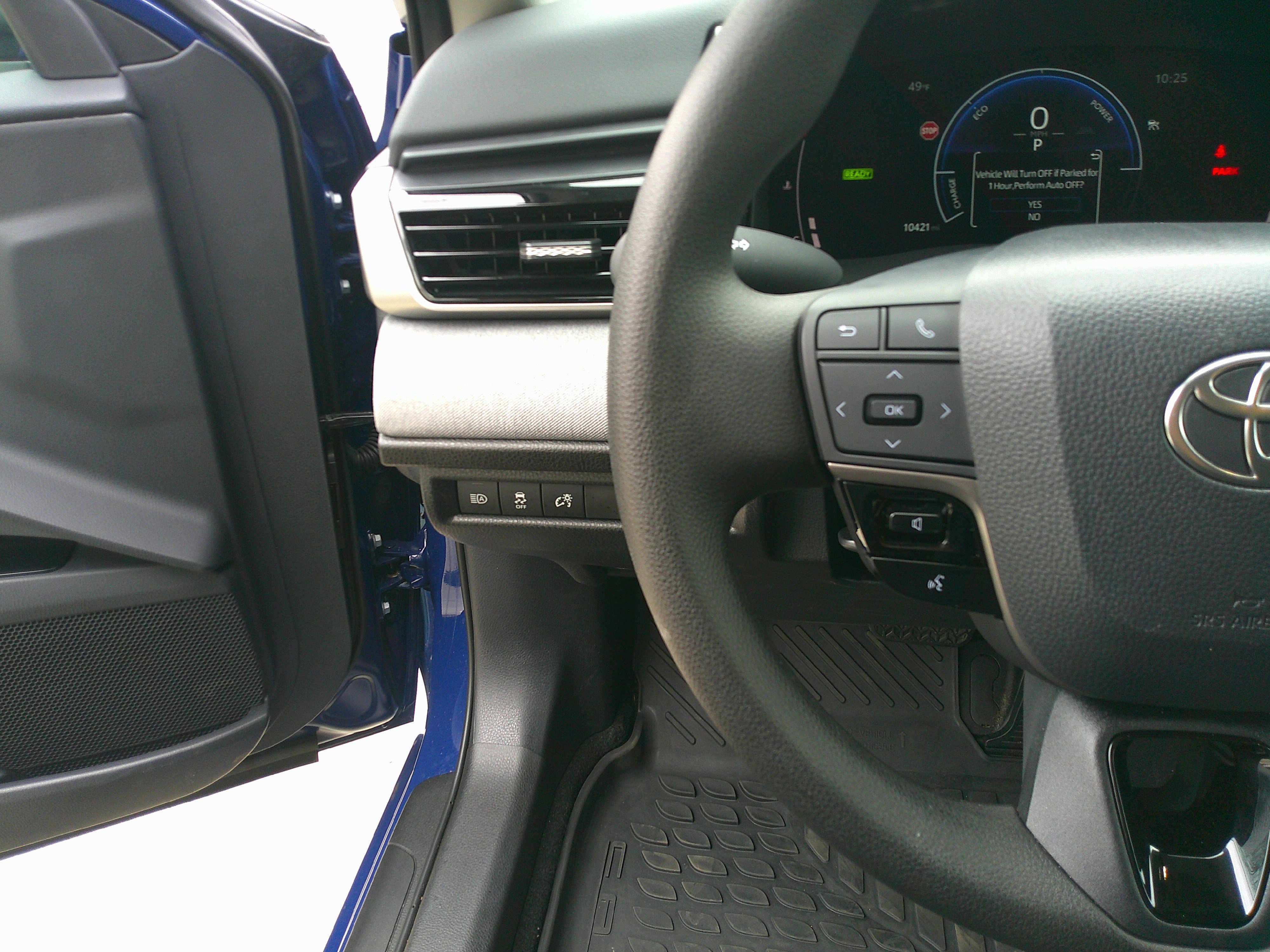 Used 2025 Toyota Camry LE image 20