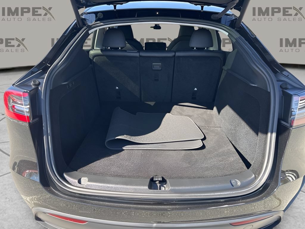 Used 2025 Tesla Model Y Long Range RWD image 31