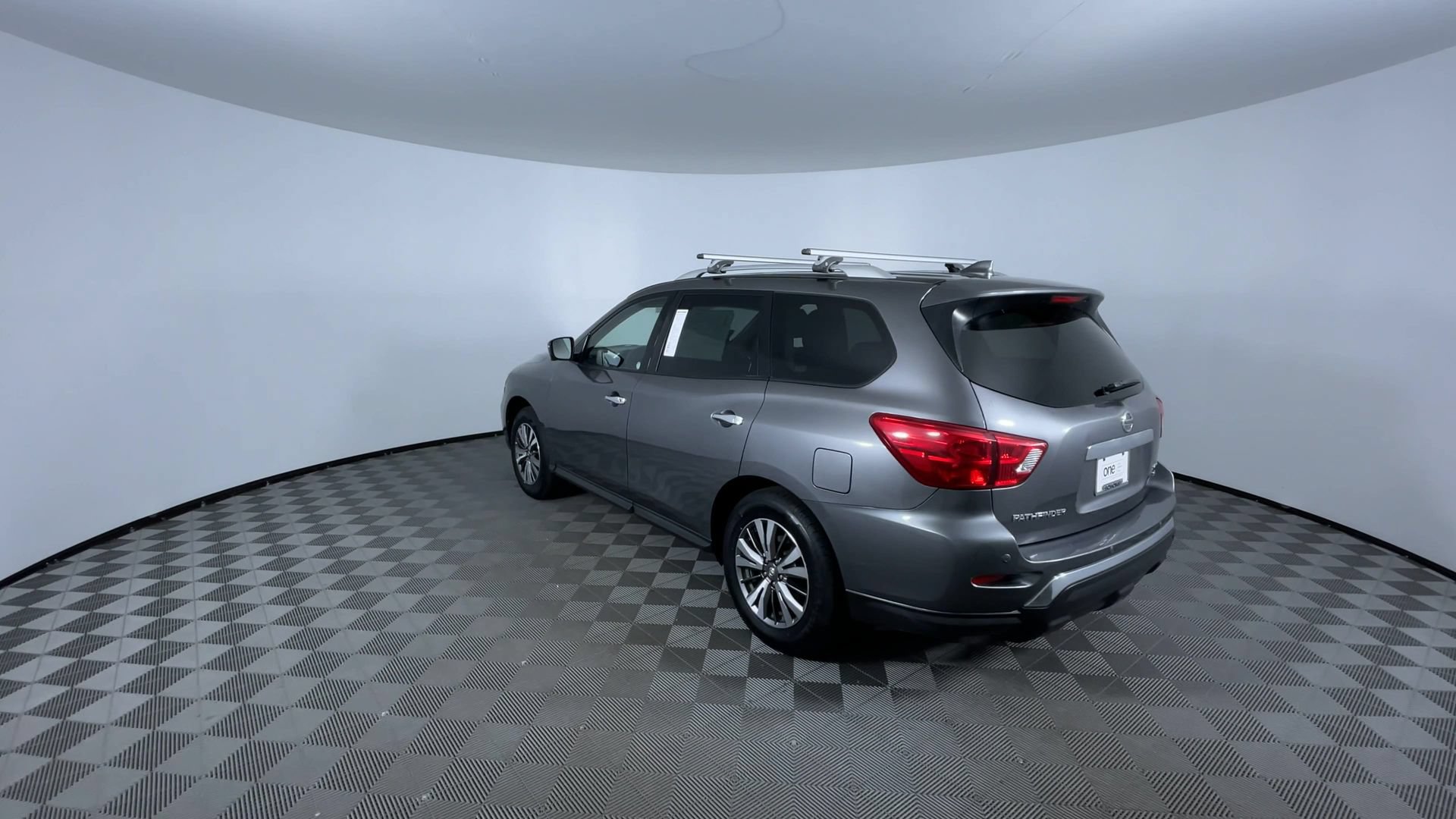Used 2020 Nissan Pathfinder SL AWD/4WD image 7