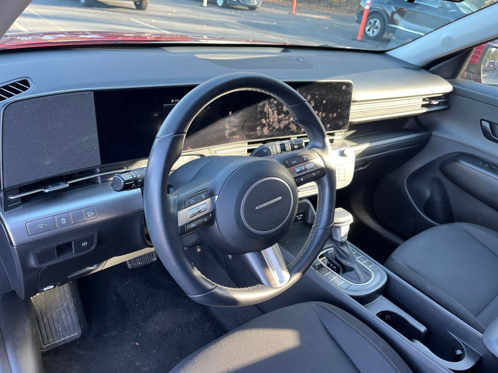 Used 2025 Hyundai Kona SEL image 28
