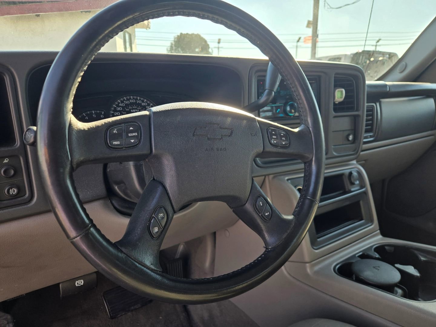 Used 2005 Chevrolet Avalanche LT w/ Preferred Equipment Group RWD image 11