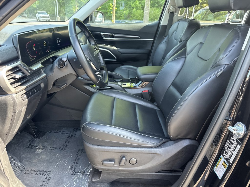Used 2023 Kia Telluride S w/ S Sunroof Package FWD image 11