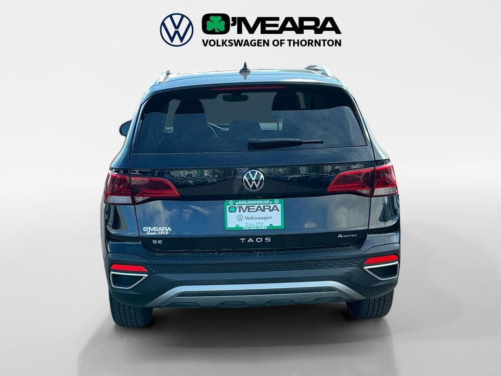 Used 2024 Volkswagen Taos SE image 4