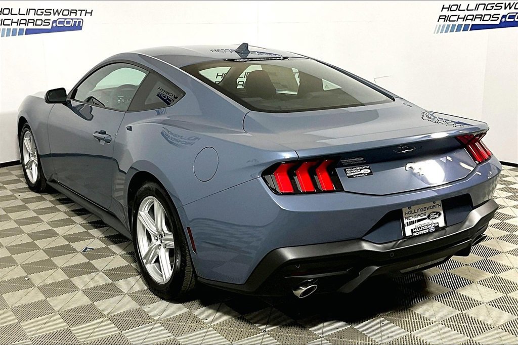 New 2026 Ford Mustang Coupe image 3