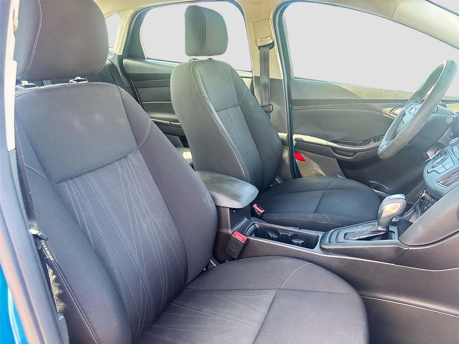 Used 2016 Ford Focus SE image 28