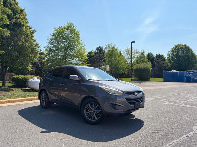 Used 2015 Hyundai Tucson GLS w/ Option Group 02 FWD image 2