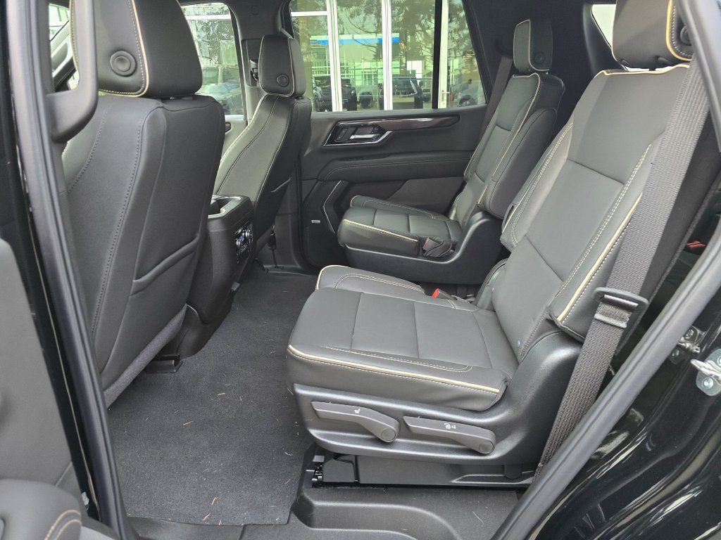 New 2026 GMC Yukon Elevation AWD/4WD image 18