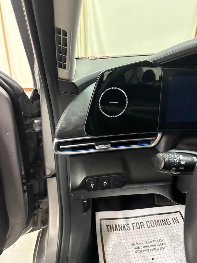 Used 2025 Hyundai Elantra SEL FWD image 10