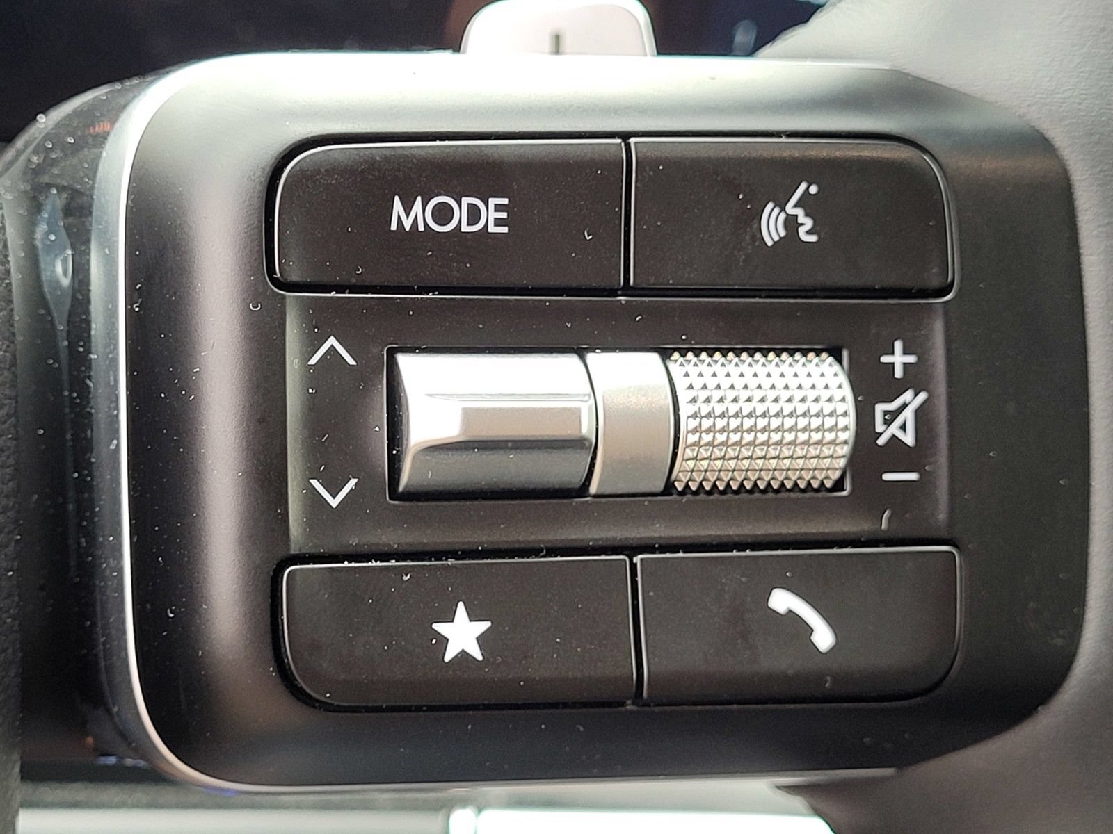 Used 2026 Hyundai Santa Fe SEL AWD/4WD image 29