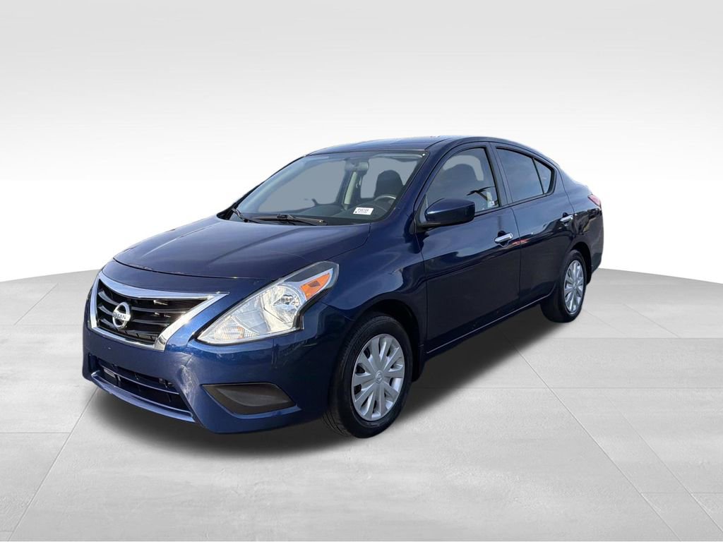 Used 2019 Nissan Versa SV image 7