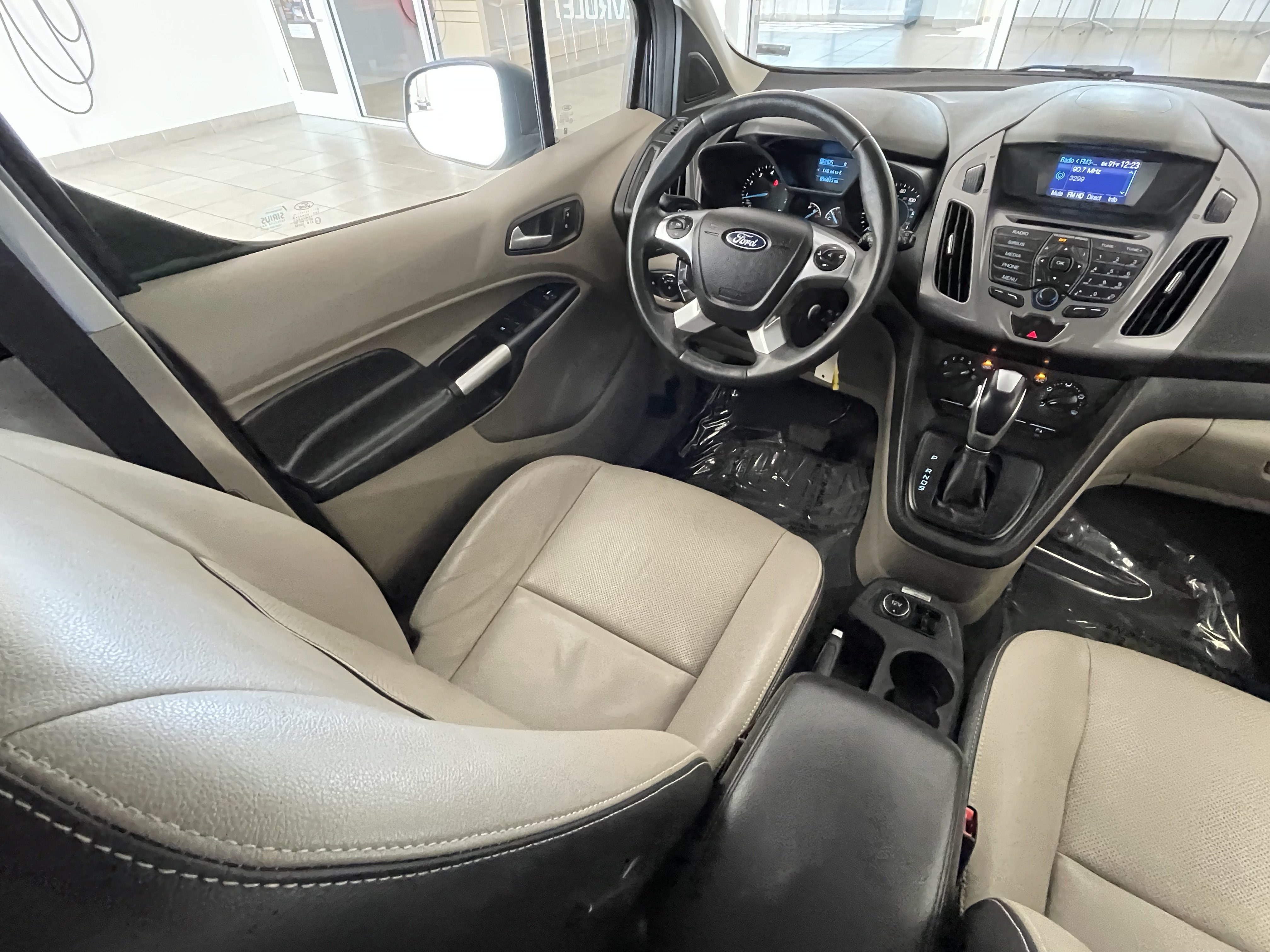 Used 2014 Ford Transit Connect XLT FWD image 20