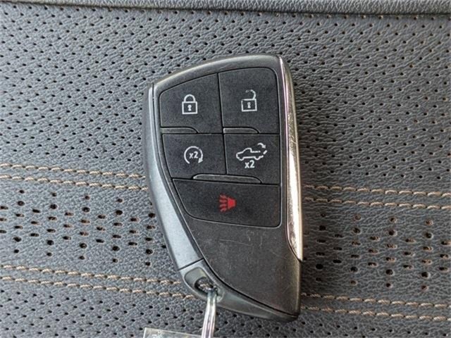 Used 2023 Chevrolet Silverado 1500 High Country w/ Technology Package image 37